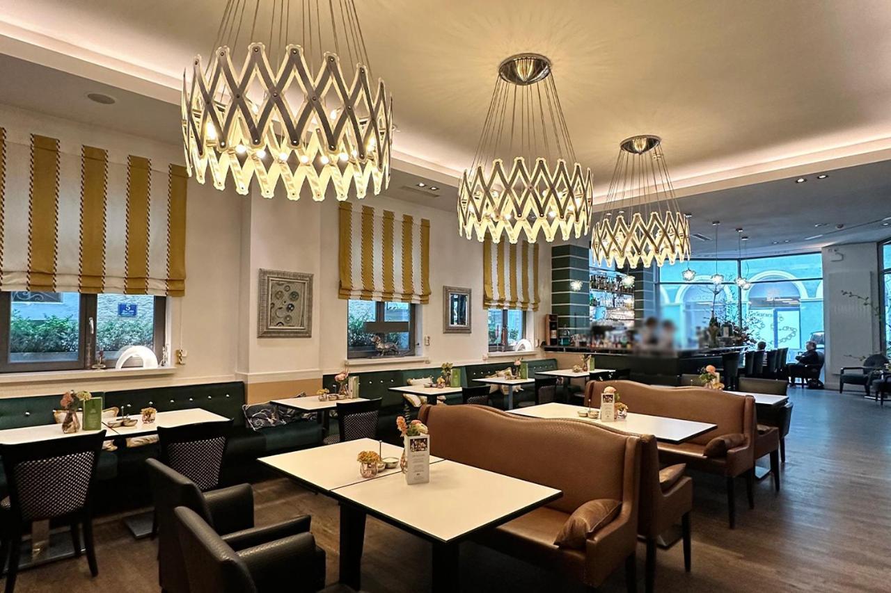 Hotel Goliath Am Dom Regensburg Dış mekan fotoğraf